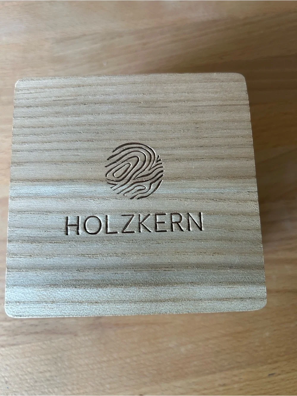 Holzkern Men's Brown Wood and Leather Strap Watch - Brand New, Never Worn.